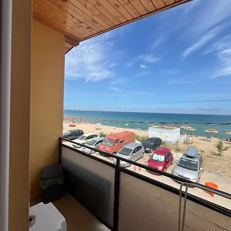 Globus Гостевой дом Золотые Пески