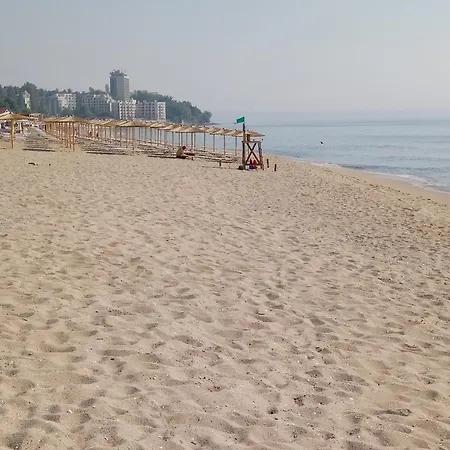 Гостевой дом Globus 2*